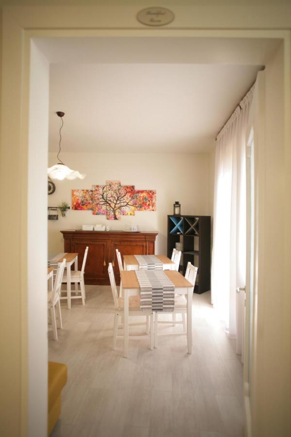 Melograno Rooms B&B Brogliano Dış mekan fotoğraf